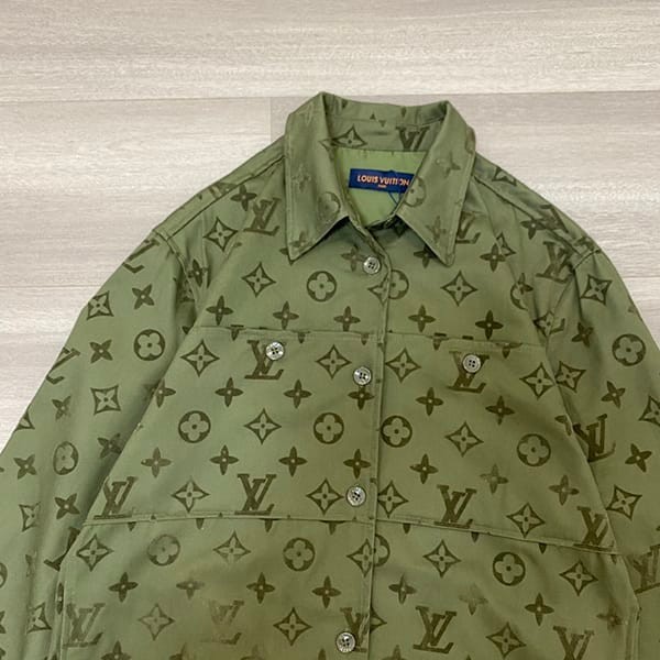 絶対欲しい！ルイヴィトン n級品 モノグラムコットンオーバーシャツ vuj00900